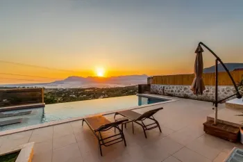 Panoramic nature views peaceful villa in Kalkan